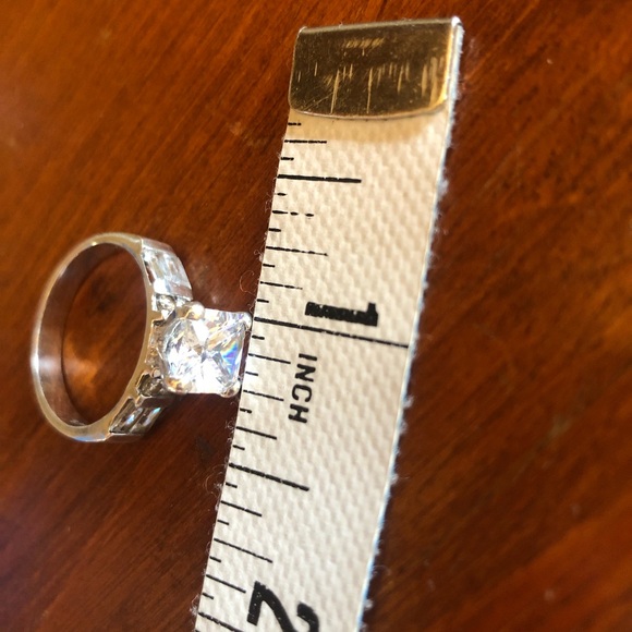 Vintage Sterling Silver 925 Ring Princess Cut Cubic Zirconia Engagement Size 7 - Picture 16 of 16